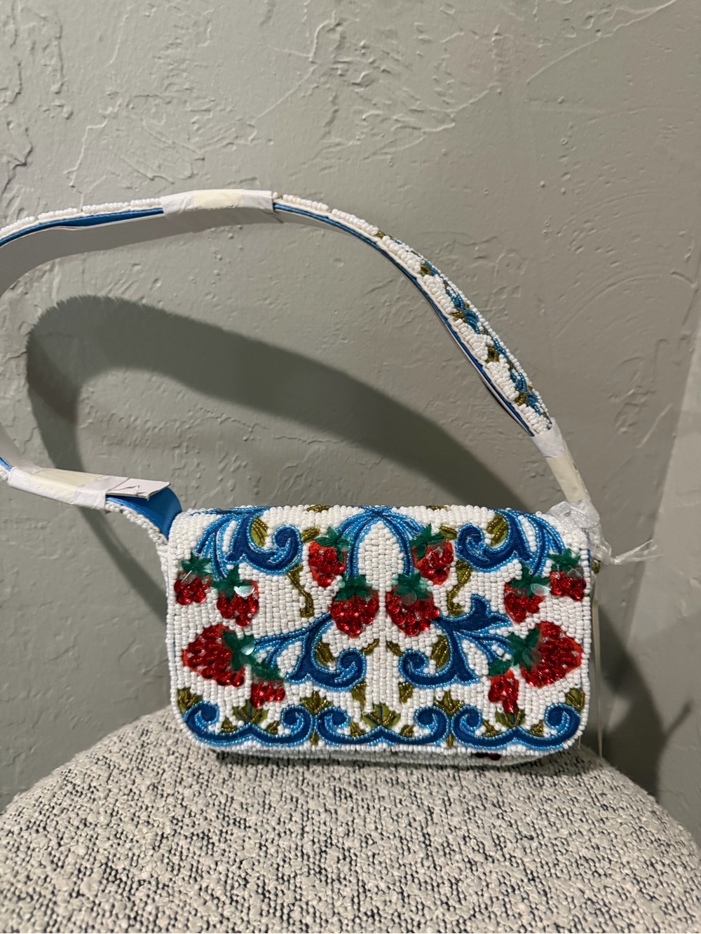 Beaded Floral Shoulder Bag in White and Blue